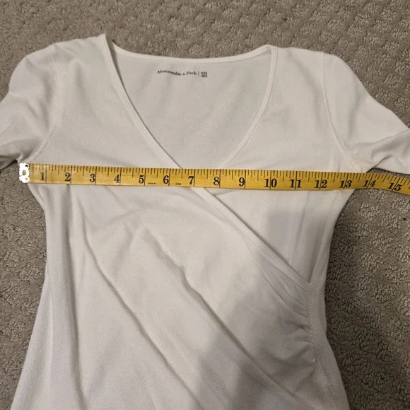 Abercrombie and Fitch Long Sleeve Top - Picture 10 of 10